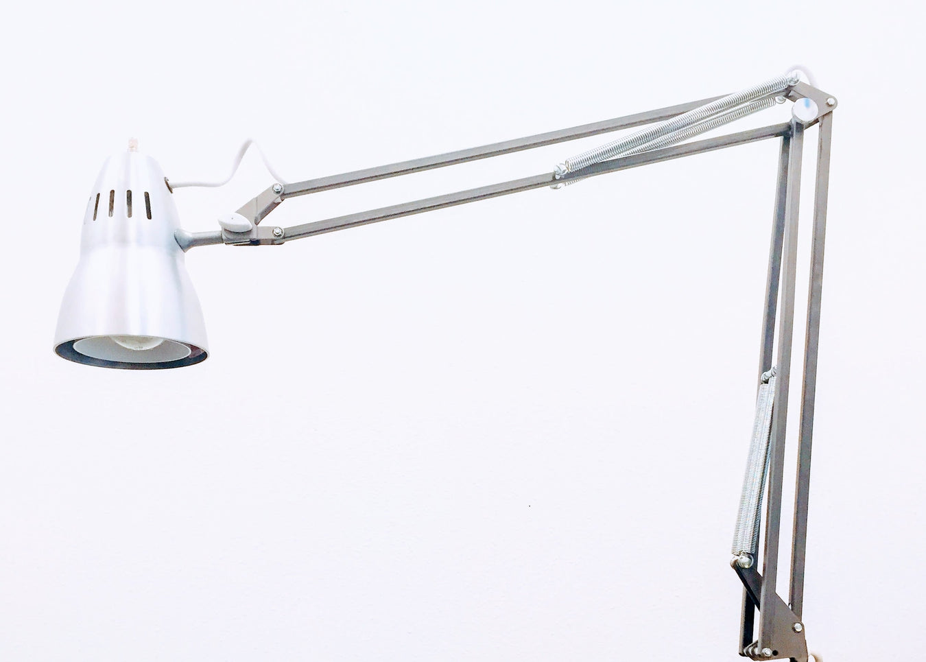 Luxo Industrial Task Lighting
